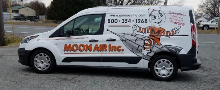 Moon Air Van